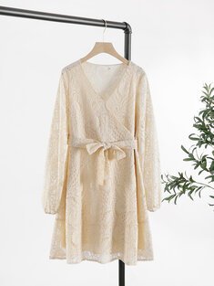 Solid hollow belt lace dress